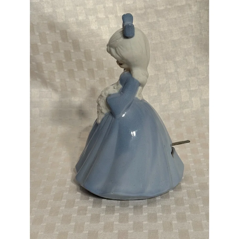 VTG Porcelain Bride Bouquet Music Box Plays Carpenters We've Only Just Begun